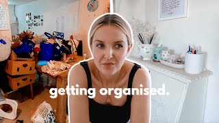 I Organised my Sister’s Life (In a Weekend)