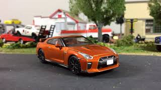 1/64 Kyosho Showcase