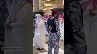 لحظة توجه أمام الحرم لصلاة عيد الأضحى المبارك| Head in front of the Haram for the Eid al-Adha prayer