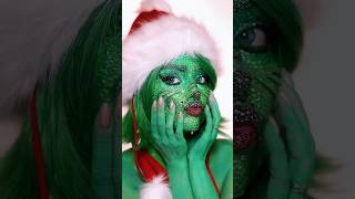 The Grinch glitter edition✨🎄 #makeup #makeuptutorial #shorts #christmas