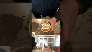 Latte art 'Slow Rosetta' 라떼아트 슬로우 로제타