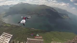 Base jumping fails compilation!!