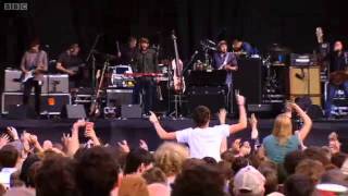 Modest Mouse-Float On-Live Reading/Leeds 2010 (3/5)