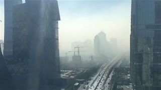 Time-Lapse Video Shows Smog Enveloping Beijing