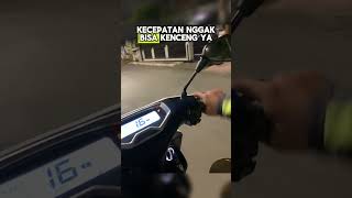 MOTOR LISTRIK HABIS BATERAI di JALAN‼️💢 #motorlistrik #yadea #batterymotorlistrik #baterai