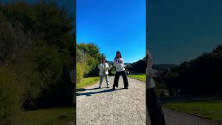 우와 하늘 왜케 이뻐? 날씨 짱 좋은날 동생이랑 pokemon dance at Rotorua New Zealand