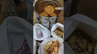 இது உங்களுக்கு பிடிக்குமா 😋 சாப்பிடலாமா 🤤 #shorts #viral #masalapuri #streetfood #eveningsnacks