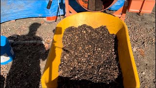 Mixing up bedding @Nusoil Casting worm farm in Pumpkin Center Alabama🪱🪱