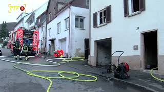 RTF.1-Nachrichten: Brand eines leerstehenden Einfamilienhauses in Eningen unter Achalm