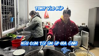 ToNy Vào Bếp Nấu Cơm Tối Đơn Giản Mà Ngon Ấm Áp Gia Đình.