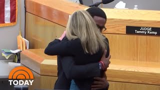 Amber Guyger Hugged By Victim’s Brother In Emotional Court Moment | TODAY