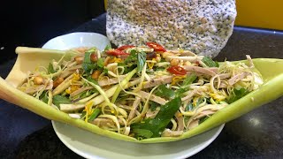 Cách làm GỎI BẮP CHUỐI CHẢ LỤA theo kểu miền Trung ăn giòn sần sật