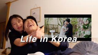Life in Korea | reacting to our wedding  after a year!