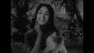 Uyarndha Manithan 1968 --  En Kelvikenna Pathil ( Edited )