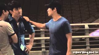 [Fancam] 130710 ICN Donghae - 잘가요~! ^^