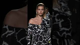 Model vs Supermodel: Hailey Bieber and Irina Shayk for Versace Pre-Fall 2019 #shorts