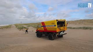 Kleine zeilboot in problemen bij de Maasvlakte