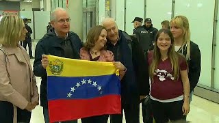 Venezuela's opposition leader, Antonio Ledezma, flees to Spain