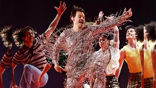The backup dancers for Harry Styles at the Grammy Awards discuss performance challenges: "Nothing...