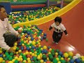 快樂小熊遊樂園 溜滑梯