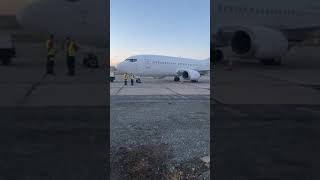 Boeing 737 300 օդանավը Թեհրանի «Մեհրաբադ» օդանավակայանից այսօր վայրէջք կատարեց Երևանում