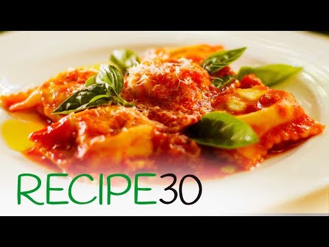 Best Home Made Fresh Ravioli with Tomato Sauce Best Home Made Fresh Ravioli with Tomato Sauce