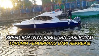 SPEED BOATNYA HABIS DI RENTAL KE PULAU BUAT REKREASI