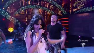 Camila Cabello - Havana Live (Latin American Music Awards 2017) Spanglish Version