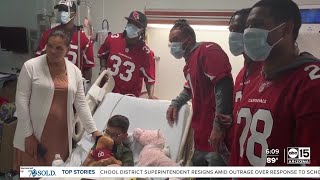 Arizona Cardinals players inspire children at Valley Burn Center