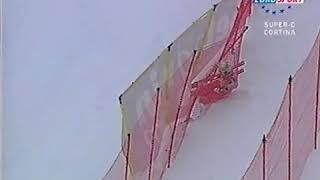 Alpine Skiing - 2006 - Women's Super G - Goergl crash in Cortina
