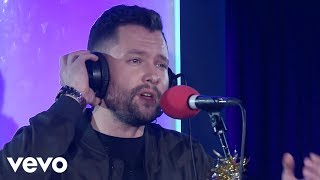 Calum Scott - Dancing On My Own (Live in the Lounge)