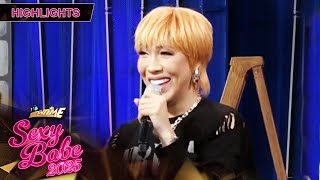 Vice Ganda, naging translator sa 'Sexy Babe' Q\u0026A | It's Showtime Sexy Babe