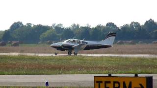 Beechcraft Baron, N558CB Taking Off from KHWY on September 5, 2009 at  5:32 PM