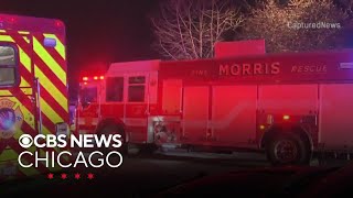 Car found submerged in creek in Morris, Illinois; 1 person rescued