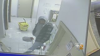 Synagogue Burglar Caught On Camera