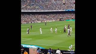 Amazing team play by Barcelona and beautiful goal made by Messi!
