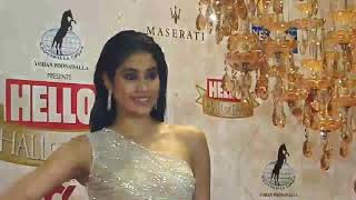 Hot Janhvi Kapoor In White Chikankari Dress At Hello Hall Of Fame Awards 2019