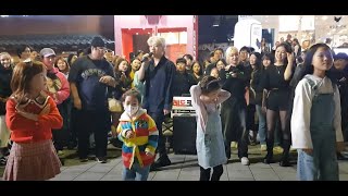 20231104 홍대버스킹 hongdaebusking 댄스팀 레드크루(REDCREW) 09 - 대박!! 어린관객들 IVE 아이브 'I AM'