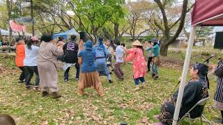 【帯広カムイトウウポポ保存会×わらび座＆飛び入り参加者】輪踊り