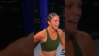 Kristina Williams chokes out Liana Pirosin #mma #invictafc #combat