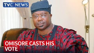 (SEE VIDEO) Iyiola Omisore Vote At His Ile-Ife Polling Unit
