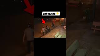 brave 🔥 man 💪 save his money and bike from robbery🔫#shorts #trending #tiktok #tamil #viral #trend