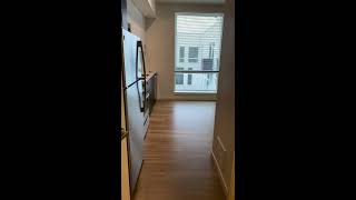 Henry Video Tour - Open 1 Bed (576 sq ft)