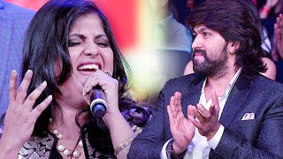 Rocking star Yash is impressed with Sinchana Dixit's rocking performance on stage