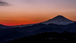 あかね色の箱根。富士夕景色