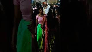 girls dilbahar hichkya dancing shorts videos in Adivasi wedding #short #shorts #shortvideo #viral