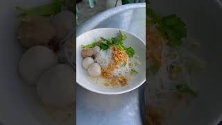 ขายก๋วยเตี๋ยวน้ำใส การกุศล@มัสยิดสมาคมอิสลาม#short