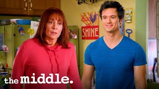 Frankie Makes a Weird Comment about Axl's Hot Friend | The Middle