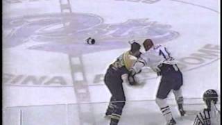 Garth Murray vs Darcy Hordichuk WHL Mar 31/00