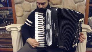 5275 - Black Giulietti 127 Classic Piano Accordion LMMH 41 120 $5999